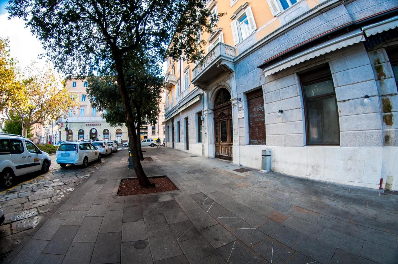 Agli Incanti Trieste Extérieur photo